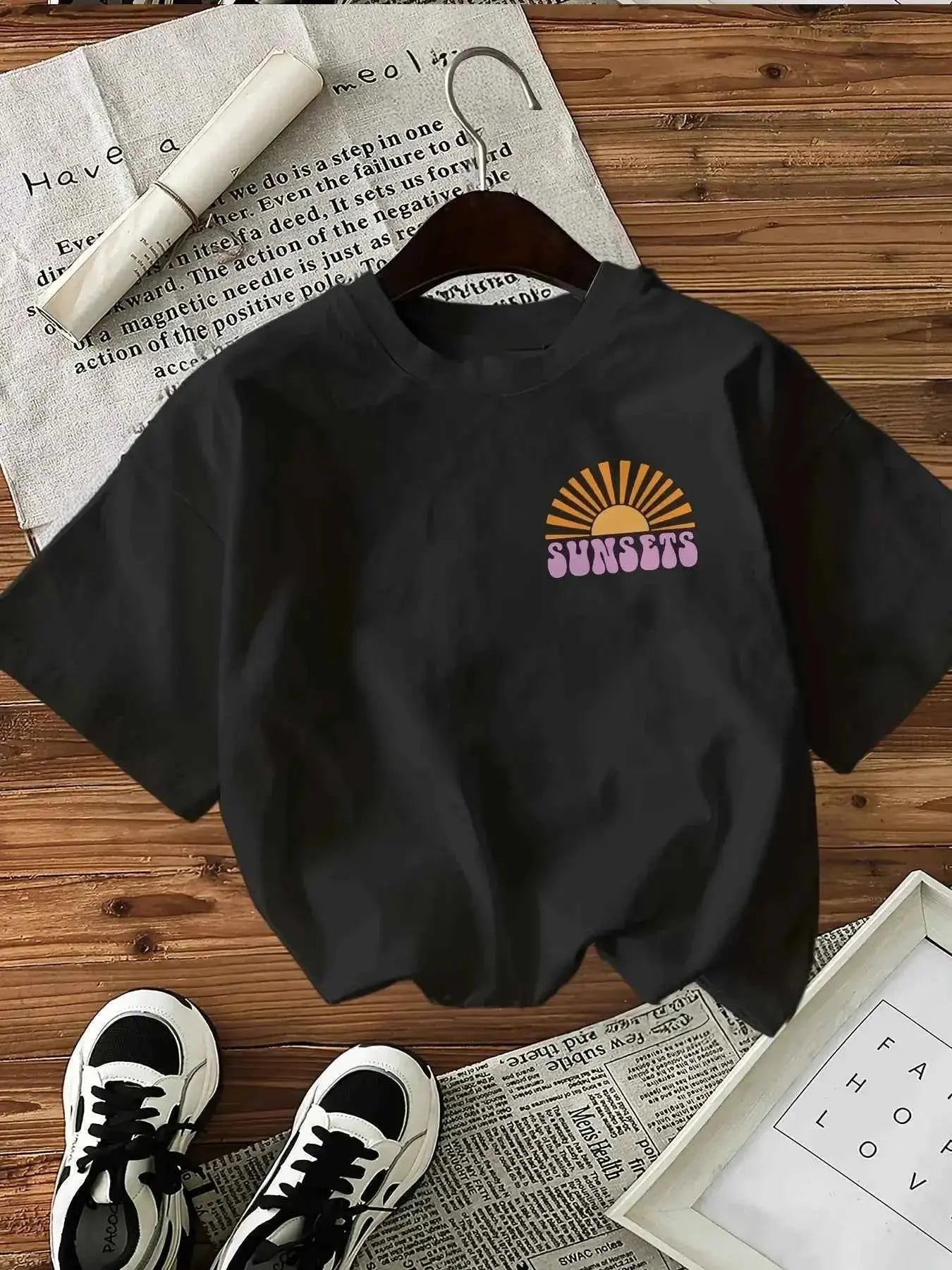 t-shirt Y2K femme original "Forever Chasing Sunsets" – Manches Courtes, Col Rond