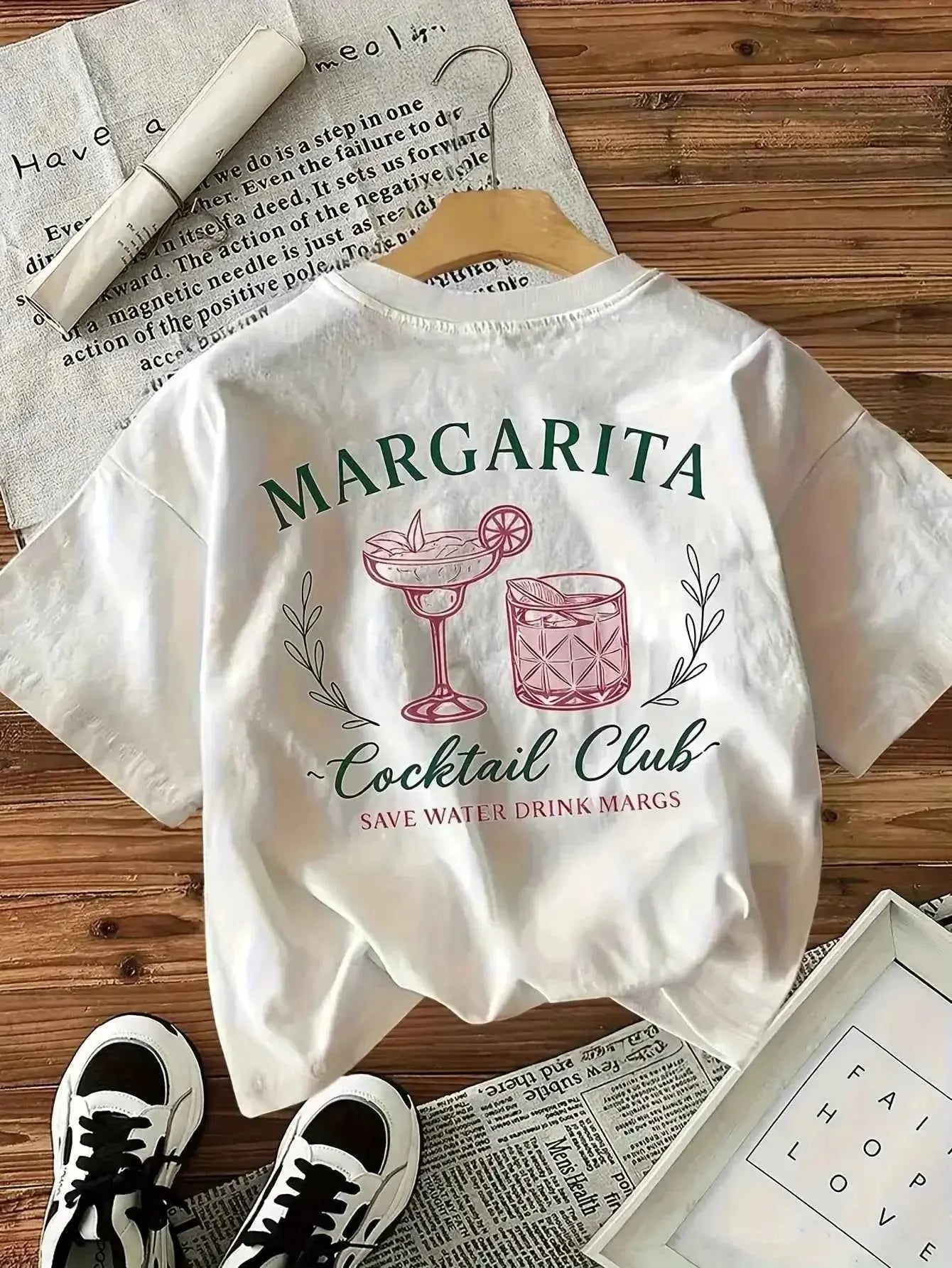 T-shirt pour femme Margarita Cocktail Club - Motif « Save Water Drink Margs », haut blanc décontracté